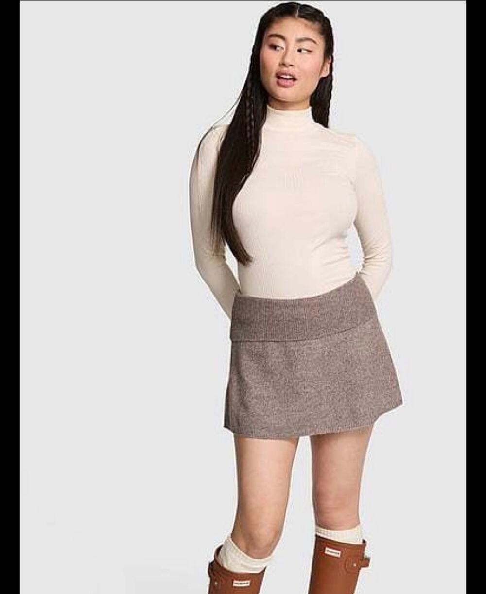 Victoria’s Secret PINK holdover sweater skirt brown sz M